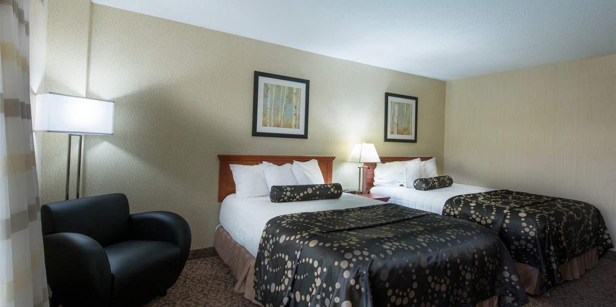 Clarion Hotel&Suites Brandon Exterior foto